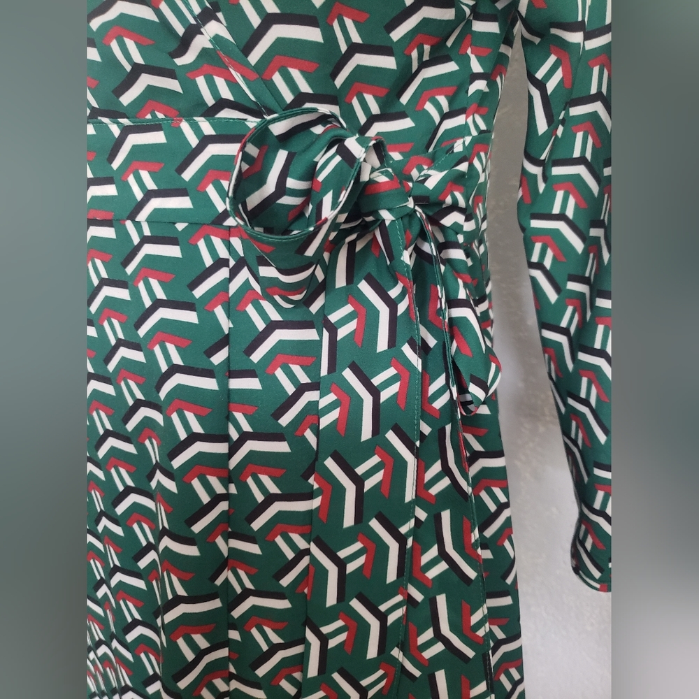 JADE Melody Tam  Midi Green/White Long Sleeves V-neck Dress Size S - Picture 3 of 10